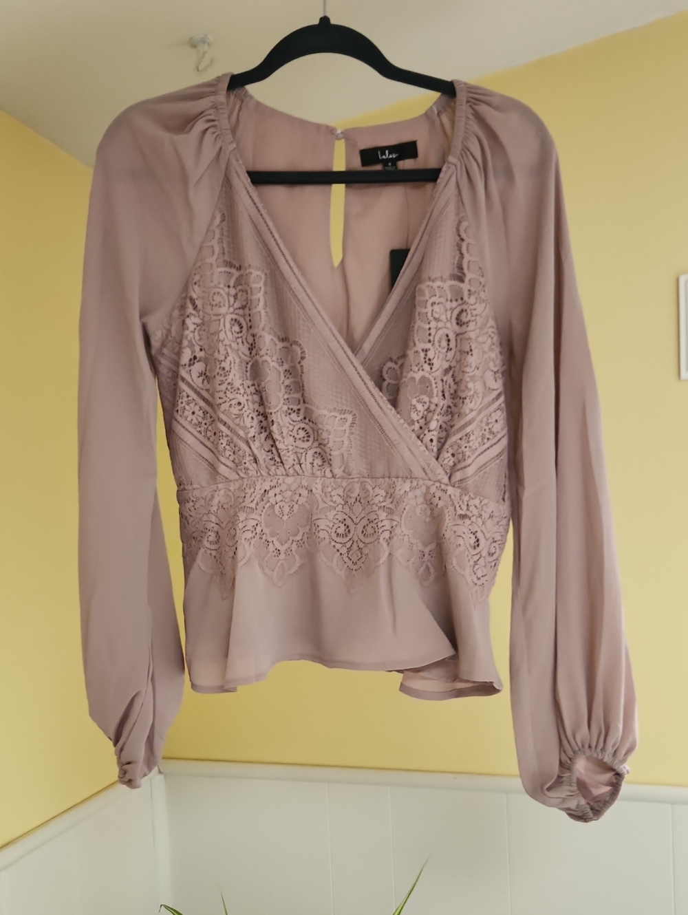 NWT Lulu's Mauve Lace-Detail Wrap Blouse